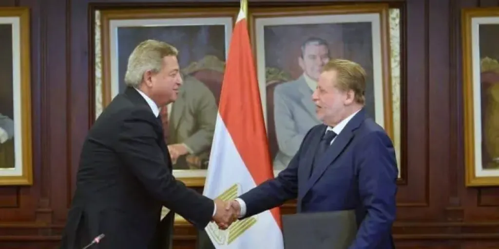 البنك المركزي يوقع بروتوكول تعاون مع الأعلى للإعلام لحماية المحتوى الرقمي المصرفي