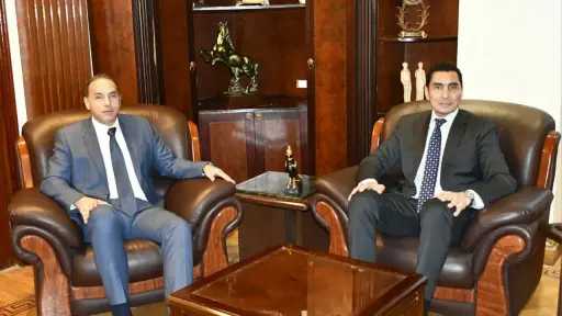 وزير الشباب والرياضة يبحث مع رئيس هيئة الرقابة المالية تعزيز أطر التعاون المشترك
