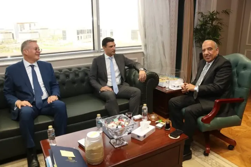 الحكومة ترفع مستوى الطاقة الجديدة المستهدفة بحلول 2030 إلى 45%