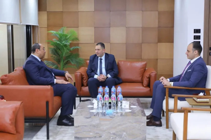 محافظ دمياط يتفقد مجمع مصنع “موبكو”