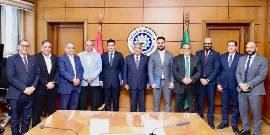 البنك الزراعي المصري يوقع بروتوكول تعاون مع محافظة الدقهلية لتحديث منظومة النقل الجماعي