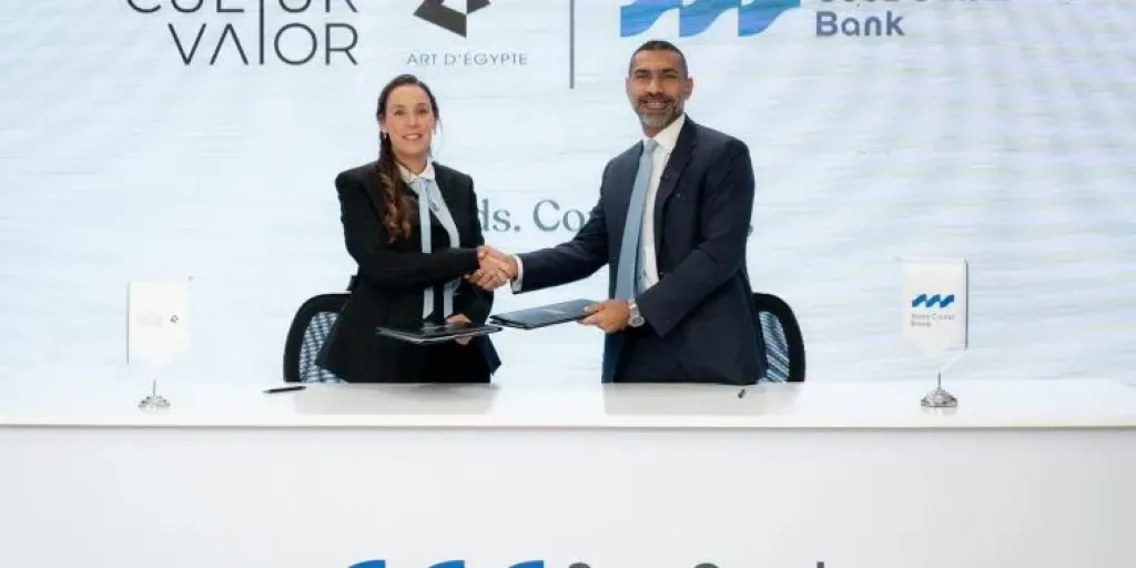 بنك قناة السويس وآرت دي إيجيبت يوقعان اتفاقية شراكة استراتيجية