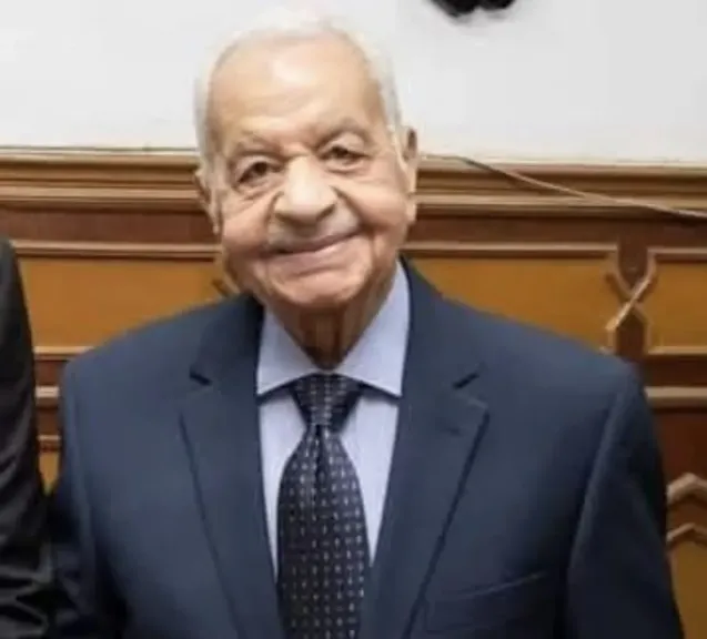 وفاة اللواء كمال مدبولي والد رئيس الوزراء