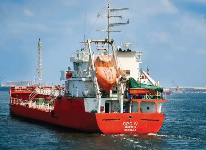 ”برنت” يتجاوز 110 دولارات مجدداً وسط ترقب لرد واشنطن على مقترح طهران