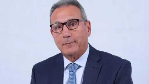 الرئيس التنفيذي للبنك الأهلي المصري يحذر المواطنين من محاولات الاحتيال المصرفي