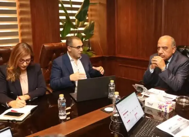 وزير الكهرباء يبحث مع شركة نكسوس انالاتيكا “Nexus Analytica “ العمل المشترك والتعاون