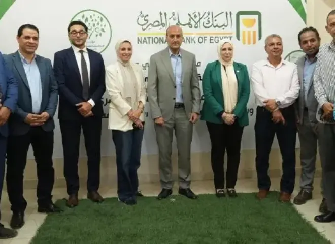 البنك الأهلي المصري ومؤسسة ميرفت سلطان يطلقان قافلة طبية شاملة بقرية بني مُر في أسيوط لدعم القطاع الصحي بالصعيد