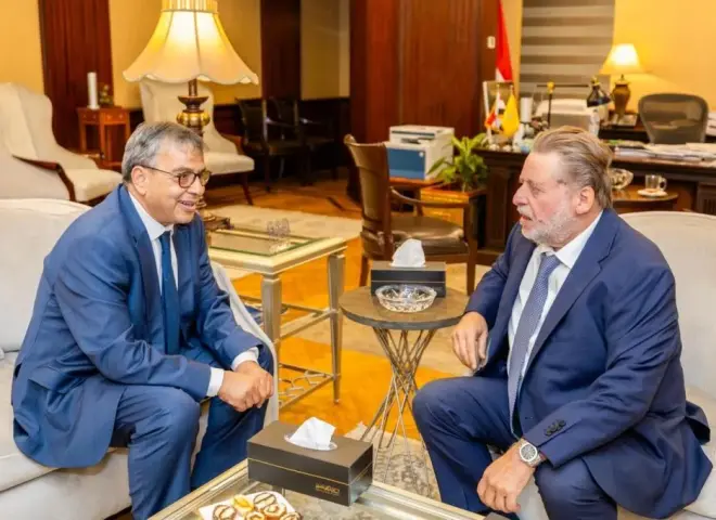 محافظ البنك المركزي المصري يبحث مع نظيره التونسي أوجه التعاون المشترك بين الجانبين