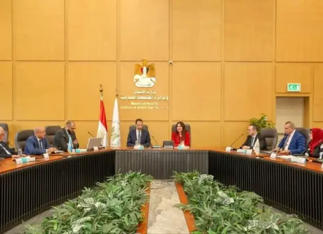 وزيرا الإسكان والاتصالات يتابعان الموقف التنفيذي لإطلاق المرحلة الأولى من منصة تصدير العقار المصري