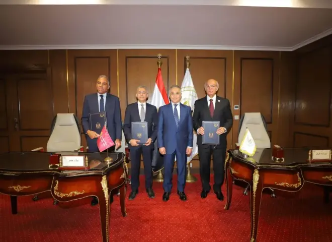 بنك مصر يوقع بروتوكول تعاون مع “وزارة العدل” بالتعاون مع شركة “إي فاينانس” لدعم منظومة التحصيل الإلكتروني