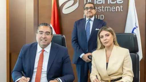 إي أسواق مصر توقع شراكة استراتيجية مع جرين مي ليمتد لتسريع وتيرة التمويل الأخضر والتحول نحو الطاقة المتجددة المستدامة