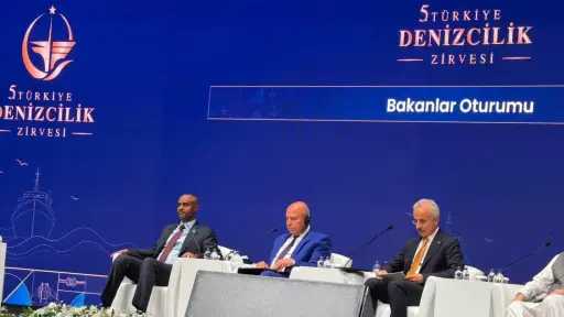 وزير النقل: التعاون المصري التركي يمكن أن يلعب دورًا محوريًا في دعم التنمية في منطقتنا