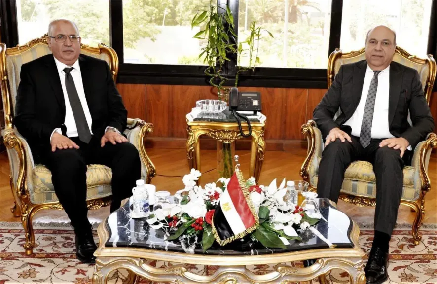 وزير الطيران المدني يستقبل مدير عام المنظمة العربية للطيران المدني لبحث آفاق التعاون المشترك بين الجانبين