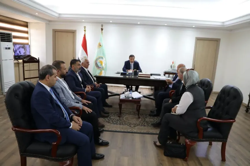 وزير الزراعة يلتقي وفداً من رجال الأعمال الأتراك لبحث فرص الاستثمار الشامل بالقطاع الزراعي والداجني