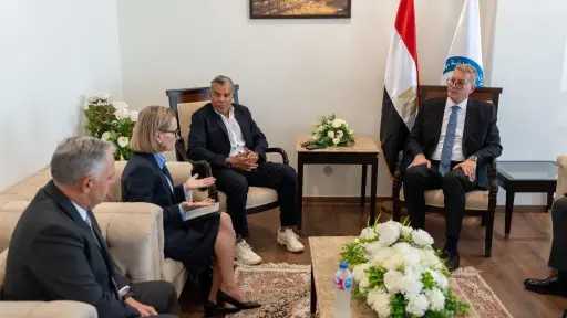 وزير البترول يبحث مع «فيلوكس» الأسترالية فرص الاستثمار في قطاع التعدين بمصر