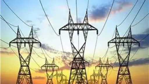 مصر تدرس إنشاء خط كهرباء جديد مع ليبيا باستثمارات 10 مليارات جنيه