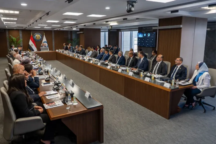 البترول : إضافة نحو 330 مليون قدم مكعب غاز إلى الإنتاج المحلي من حقول البحر المتوسط والصحراء الغربية قبل نهاية العام