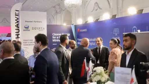 هواوي تستعرض حلول الطاقة الرقمية والطاقة النظيفة لدعم تحول قطاع التعدين نحو عمليات أكثر كفاءة واستدامة