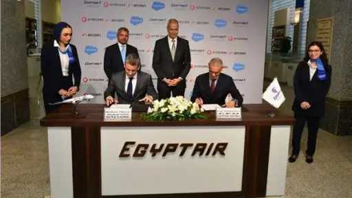 مصر للطيران تطلق مشروعًا متكاملًا للتحول الرقمي بالتعاون مع Arcsen وSalesforce وSITECORE