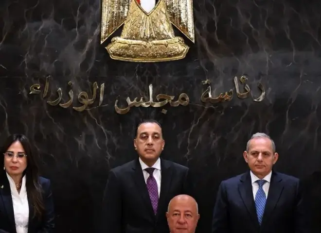بنك مصر يمنح «فاوندرز» التابعة لـ«هايد بارك» تمويلًا بقيمة 10 مليارات جنيه للاستحواذ على مشروع سكني