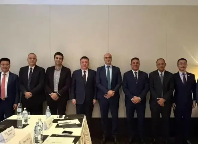 تنظيم الاتصالات يبحث مع هواوي تعزيز الذكاء الاصطناعي وتطوير الشبكات الرقمية في مصر