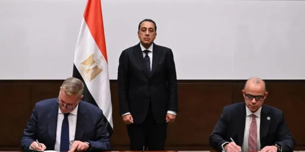 «البترول» و«الاستثمار» تتعاونان للترويج لفرص جديدة بقطاعات الطاقة والتعدين
