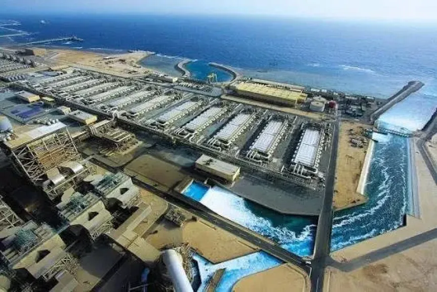 توقيع عقود تشغيل وصيانة 11 محطة تحلية بطاقة 485 ألف متر مكعب يوميًا بالشراكة مع القطاع الخاص